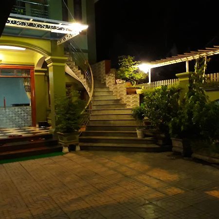 Backpackers Hotel Hà Tĩnh Exterior foto