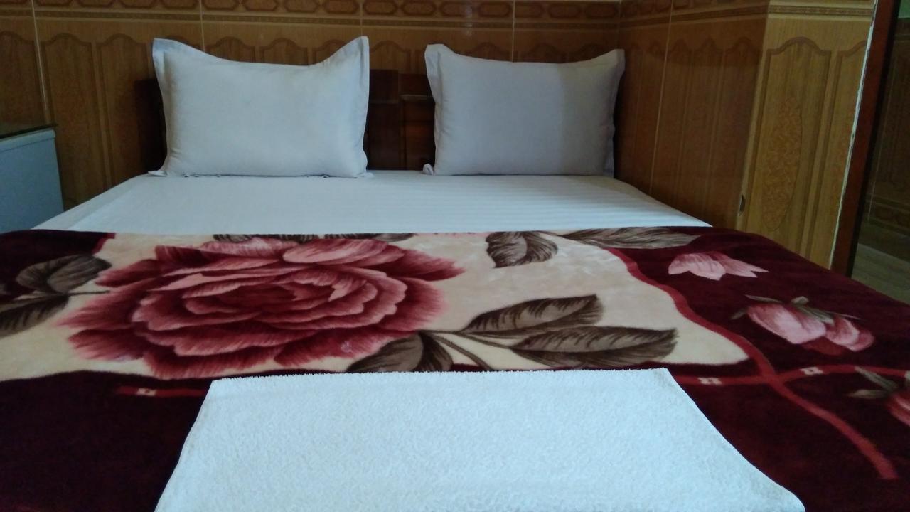 Backpackers Hotel Hà Tĩnh Exterior foto