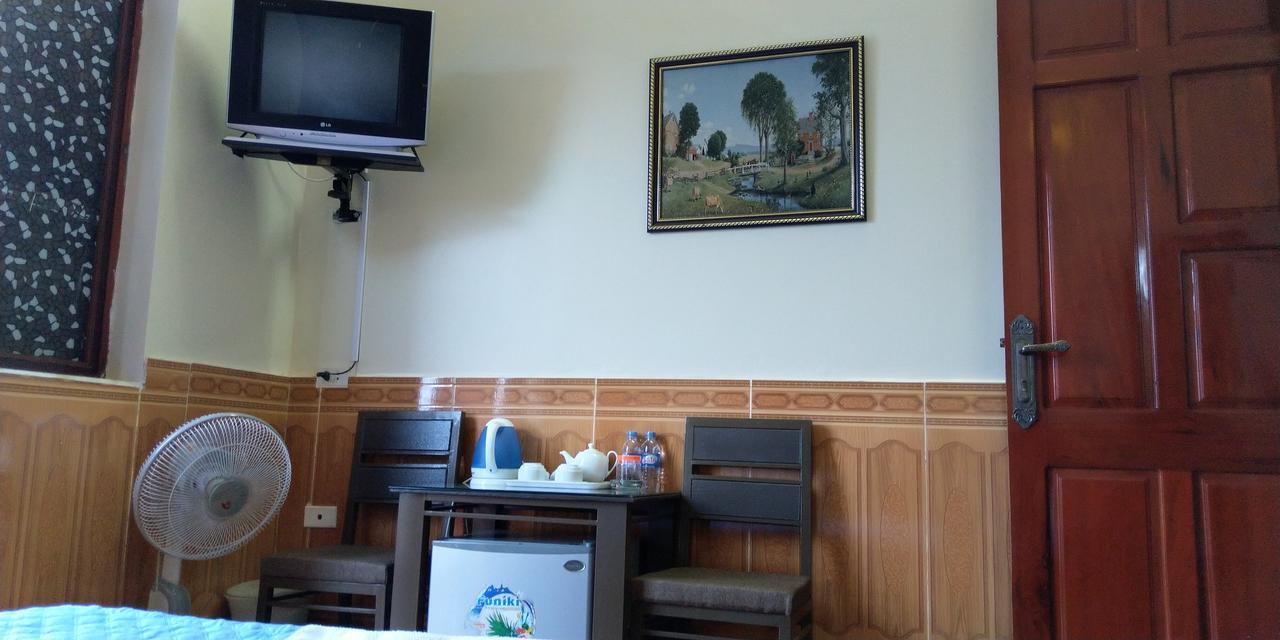 Backpackers Hotel Hà Tĩnh Exterior foto